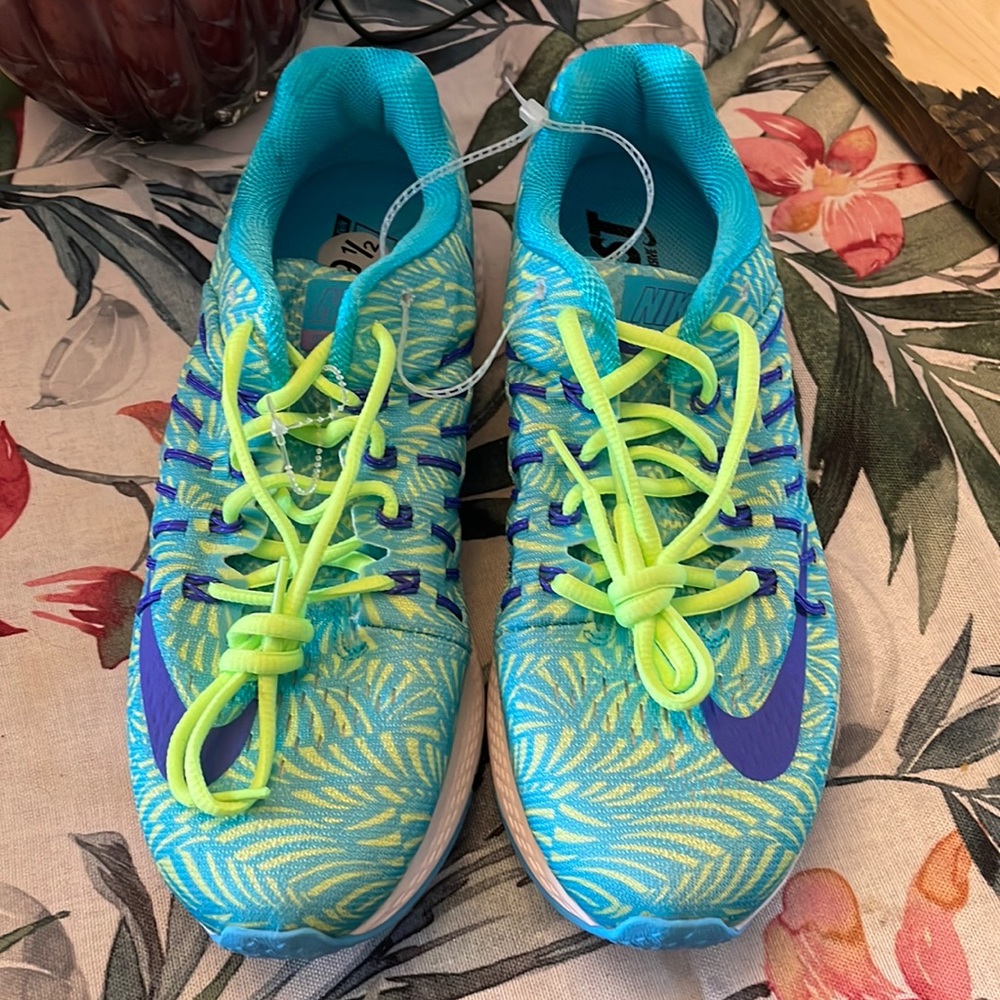 Nike Zoom Elite 8 Running Shoes Athletic 831408-401 Low Top Lace Up Women’s 9.5